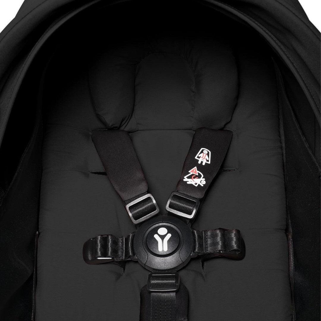 Babyzen YOYO2 Ultra Compact 6+ Stroller - Black / Black